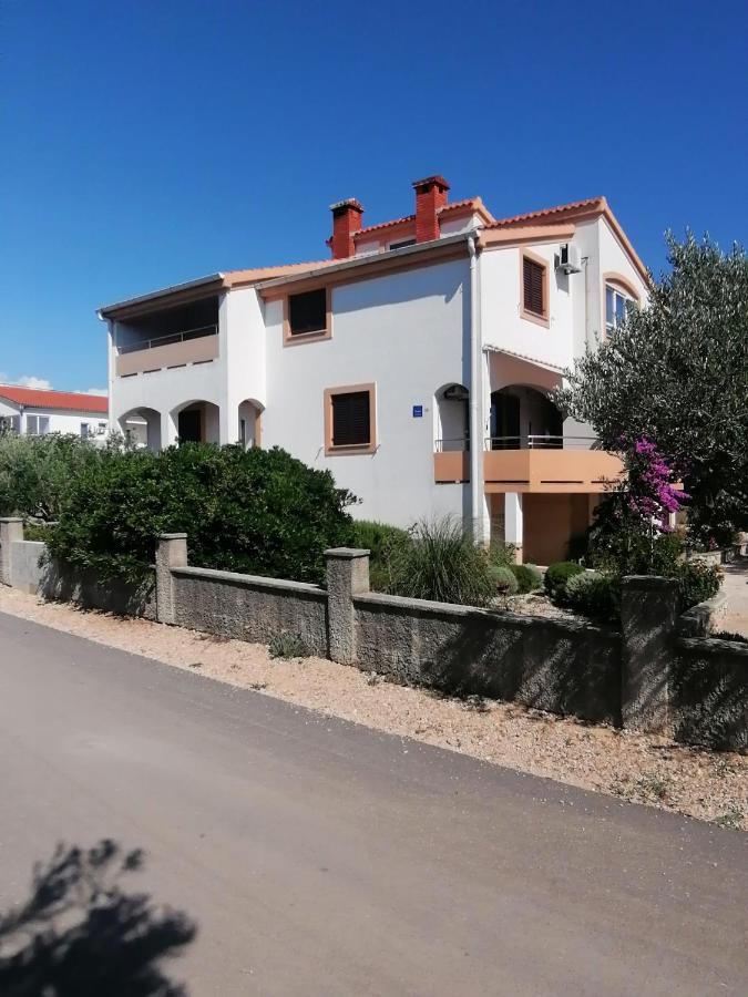 Apartment Mare Vrsi Exterior foto